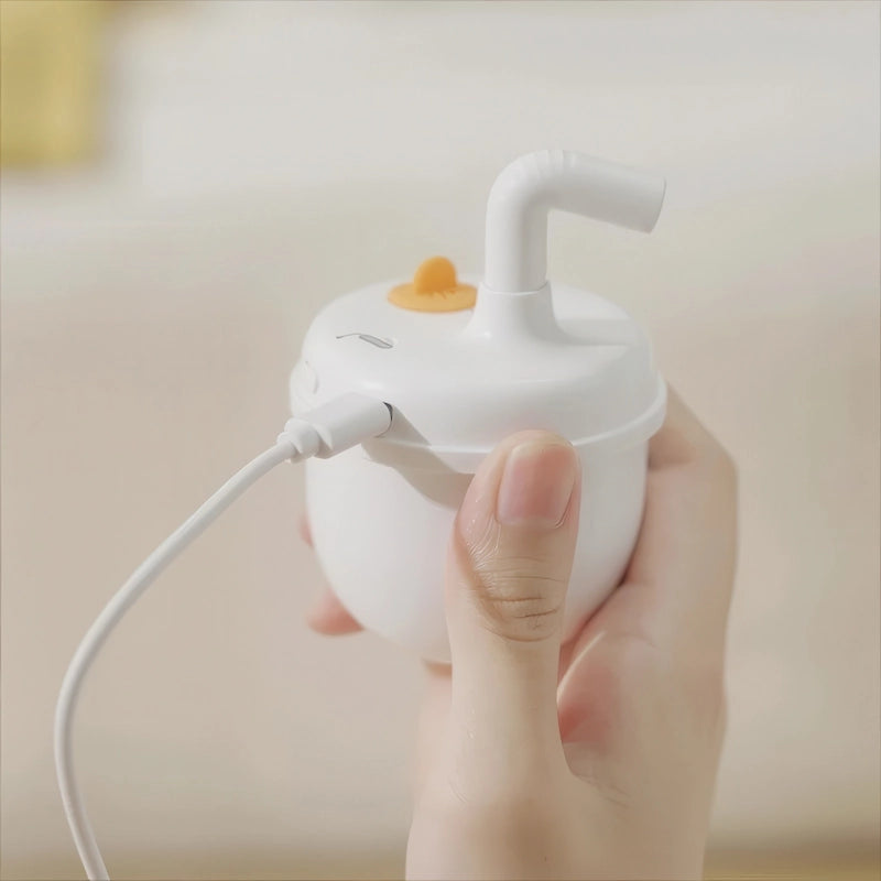 便利なUSB充電式の猫 おもちゃ 自動。電池交換の手間を省き、いつでも愛猫とアクティブに遊べます