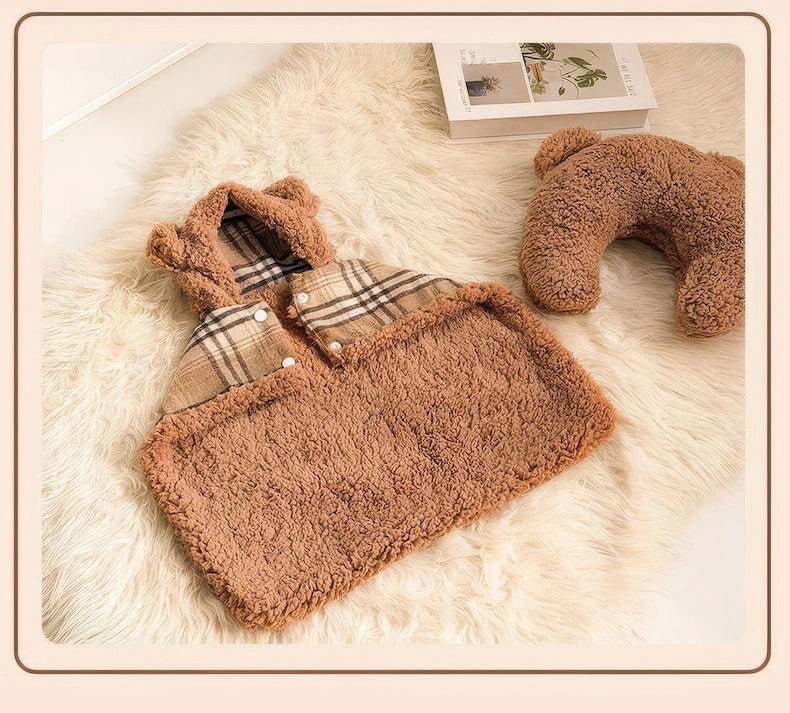 犬 ポンチョ 着用イメージ ポメラニアン メイラードオレンジ チェック柄 可愛い 後ろ姿