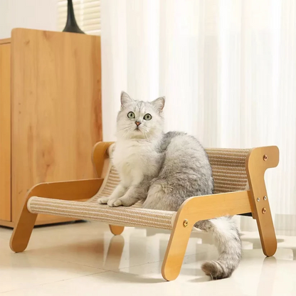 インスタ映えする猫用高級ベッド。SNS投稿にぴったりな、愛猫の可愛い寝姿を演出する爪とぎ付きラウンジ