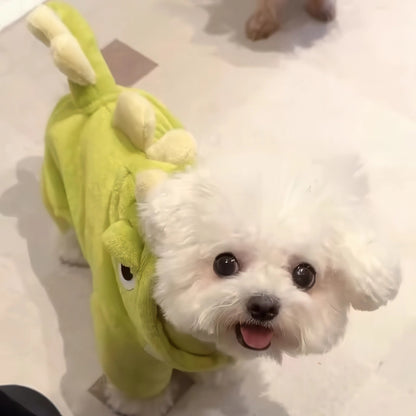 犬服 恐竜 背びれ ディテール アップ 横からのアングル 素材感